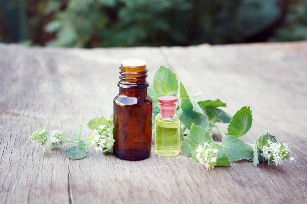 Essential Oils for Aging Skin and Hair